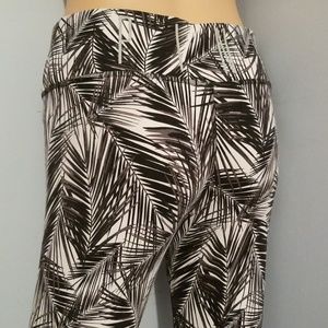 🩶VS PINK ULTIMATE YOGA LEGGINGS SMALL